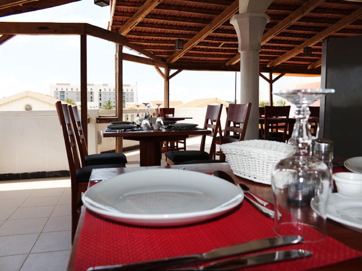 Hotel Les Orchidees Κοτονού Εξωτερικό φωτογραφία